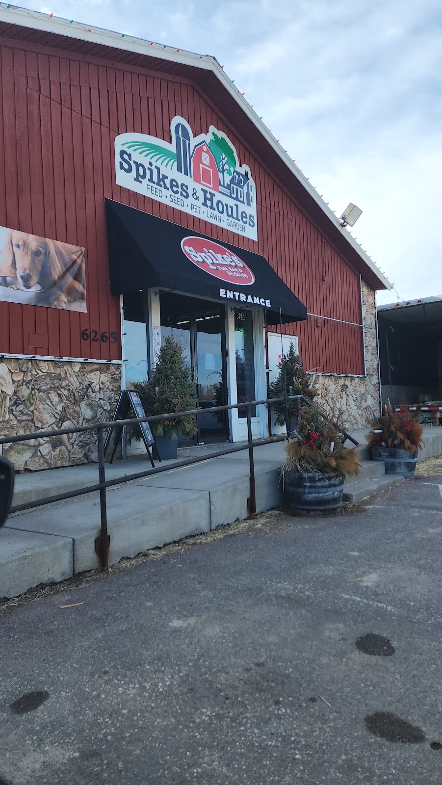 Spikes & Houles Feed, Seed & Pet Supply | 6265 County Rd 19, Loretto, MN 55357, USA | Phone: (763) 479-1481