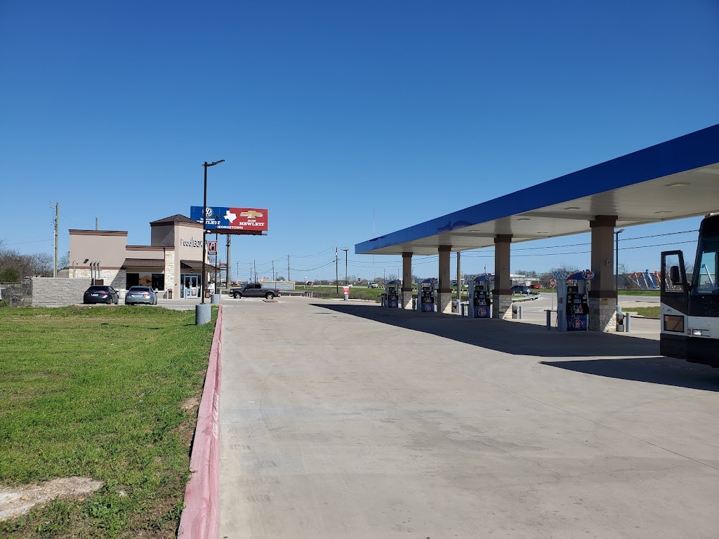 VP Fuels | 100 Tradesmens Park Dr, Hutto, TX 78634, USA | Phone: (512) 846-4006