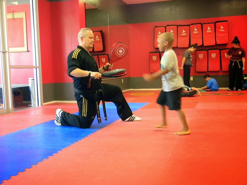 Vital Fitness & Self Defense | 3244 Skyway Cir N ste a, Irving, TX 75038, USA | Phone: (214) 708-4076