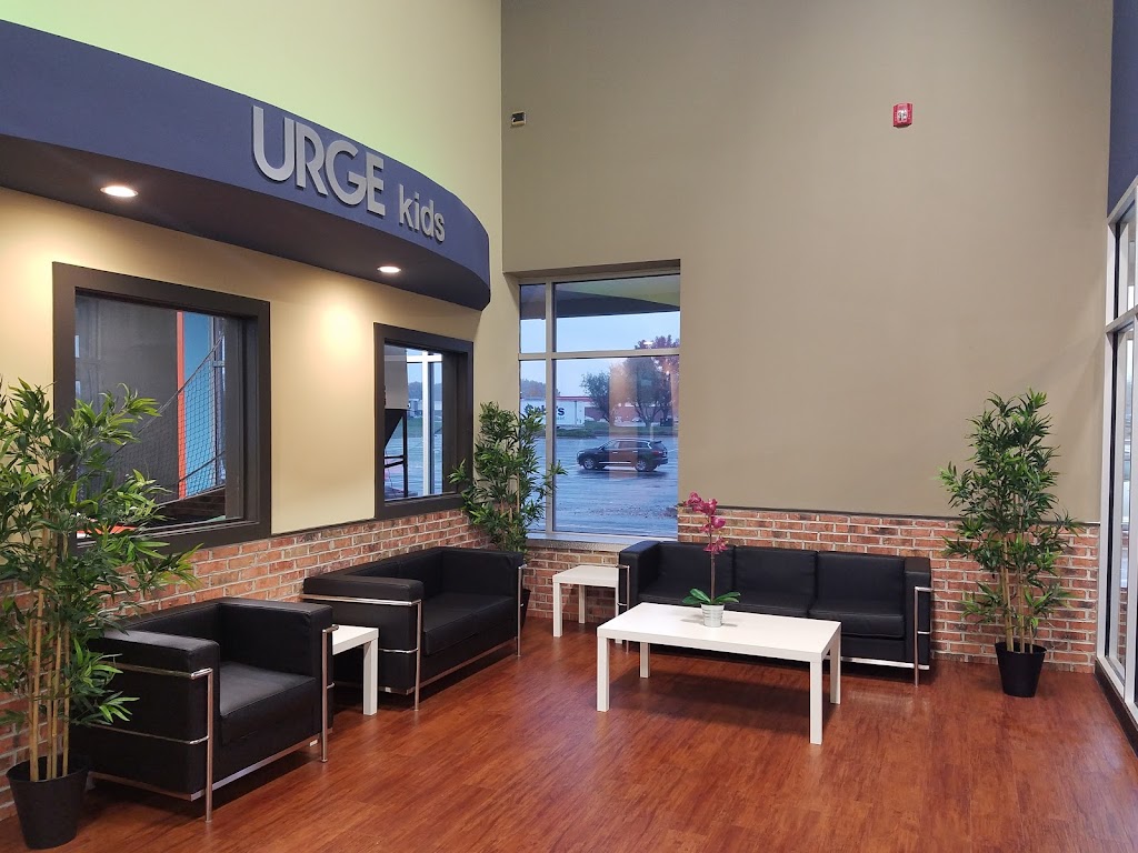 URGE FITNESS Fairless Hills PA | 495 S Oxford Valley Rd, Fairless Hills, PA 19030, USA | Phone: (215) 874-5700