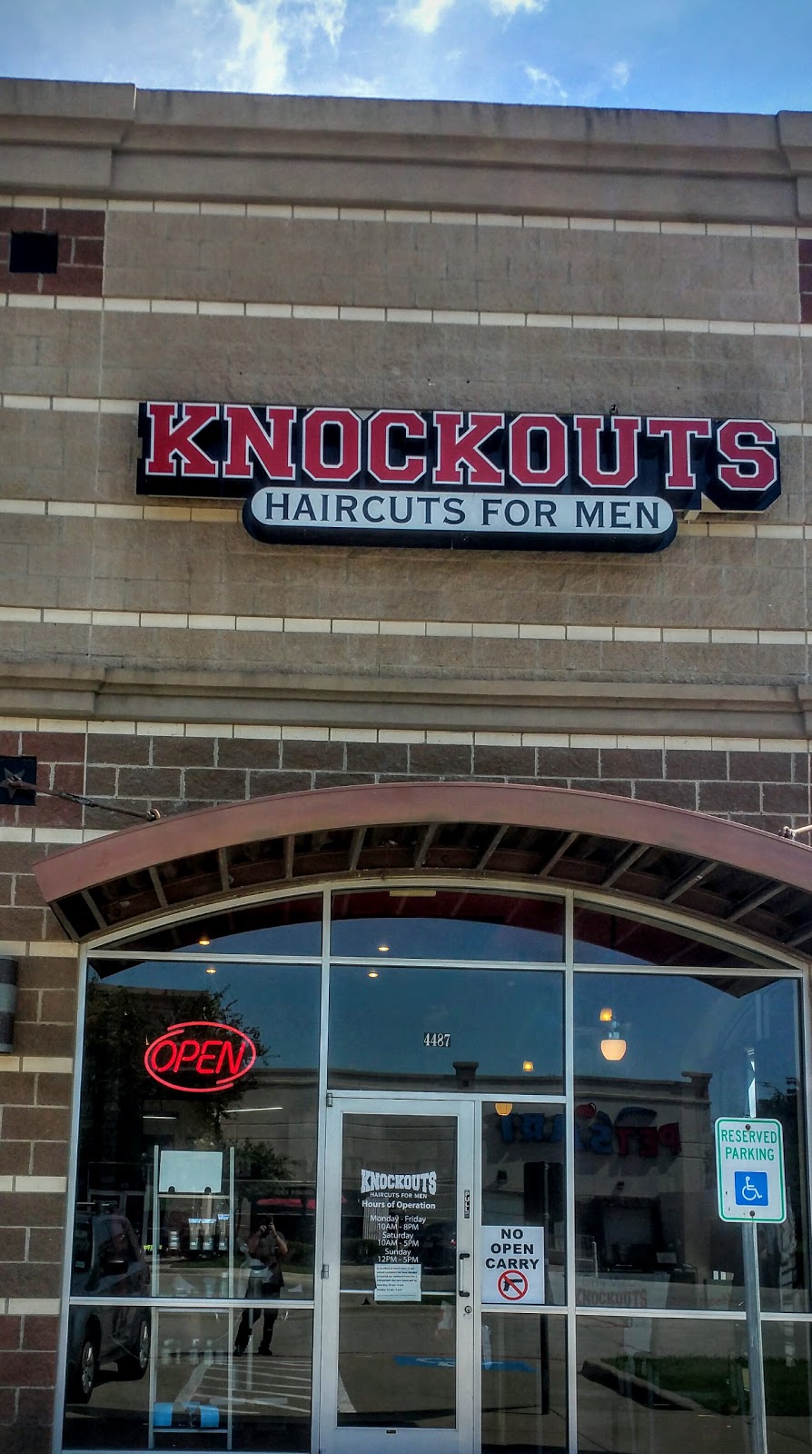 Knockouts - Cityview | 4487 Bryant Irvin Rd, Fort Worth, TX 76132, USA | Phone: (817) 292-4141