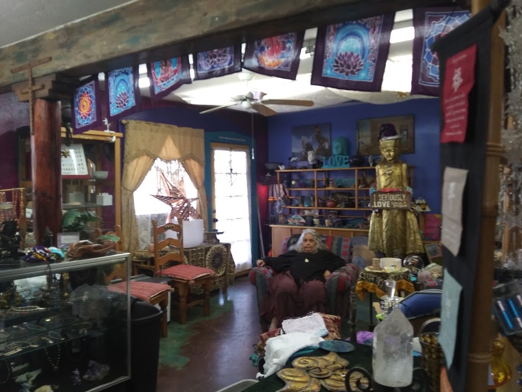 Placita de la Luna Office and Retail Spaces | 204 W Grant Rd, Tucson, AZ 85705, USA | Phone: (520) 270-6351