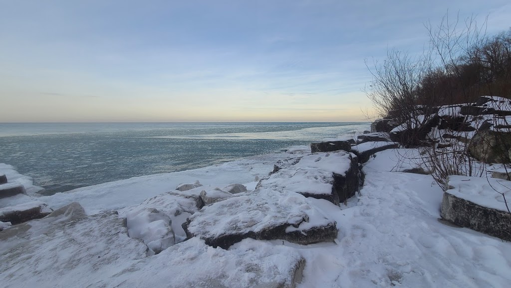 Big Bay Park | 5000 N Lake Dr, Whitefish Bay, WI 53217, USA | Phone: (414) 964-0064