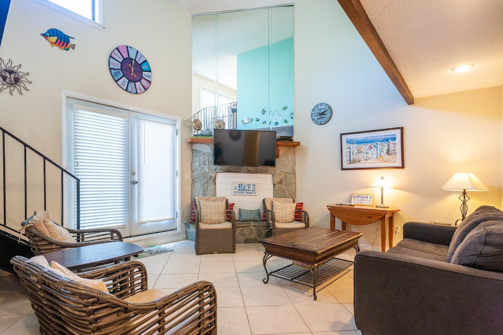 Beach Cottage | 4 C St, St. Augustine, FL 32080, USA | Phone: (877) 636-3274