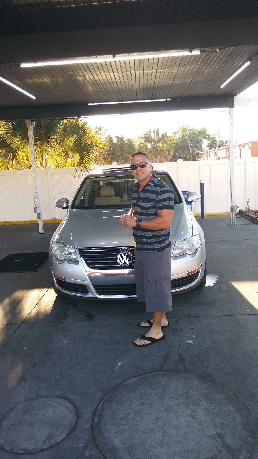 Mister Car Wash | 3622 W Gandy Blvd, Tampa, FL 33611, USA | Phone: (813) 837-9333