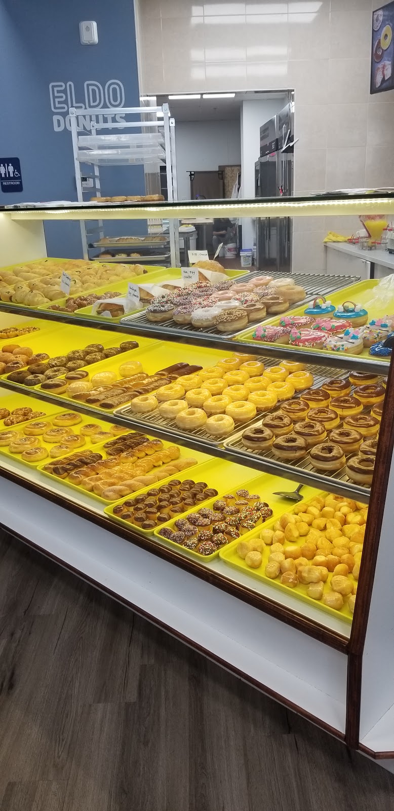 Eldo Donuts | 12828 Eldorado Pkwy, Frisco, TX 75035, USA | Phone: (469) 294-0200