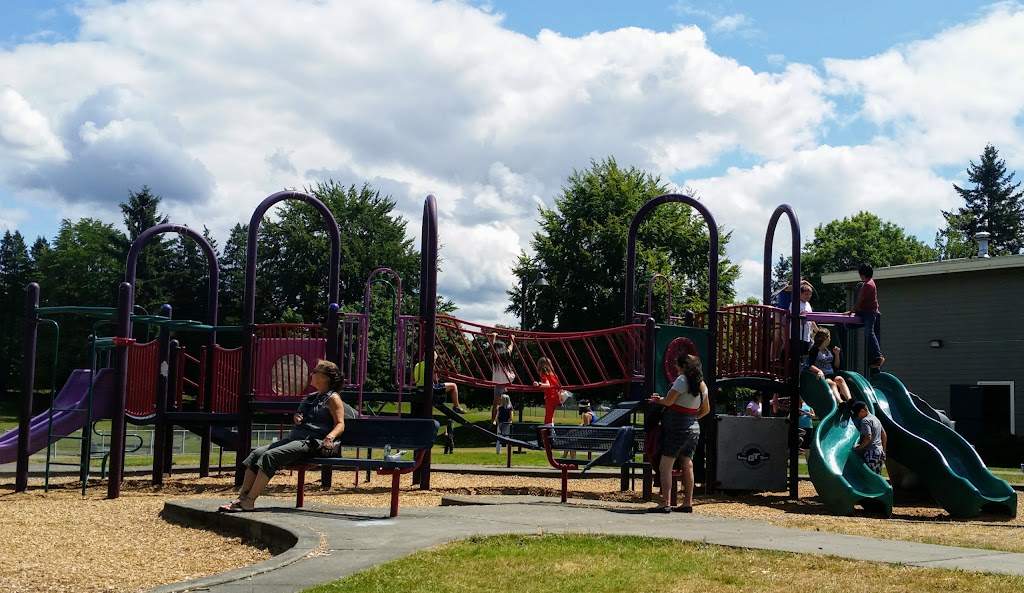 Highlands Park and Neighborhood Center | 800 Edmonds Ave NE, Renton, WA 98056, USA | Phone: (425) 430-6744