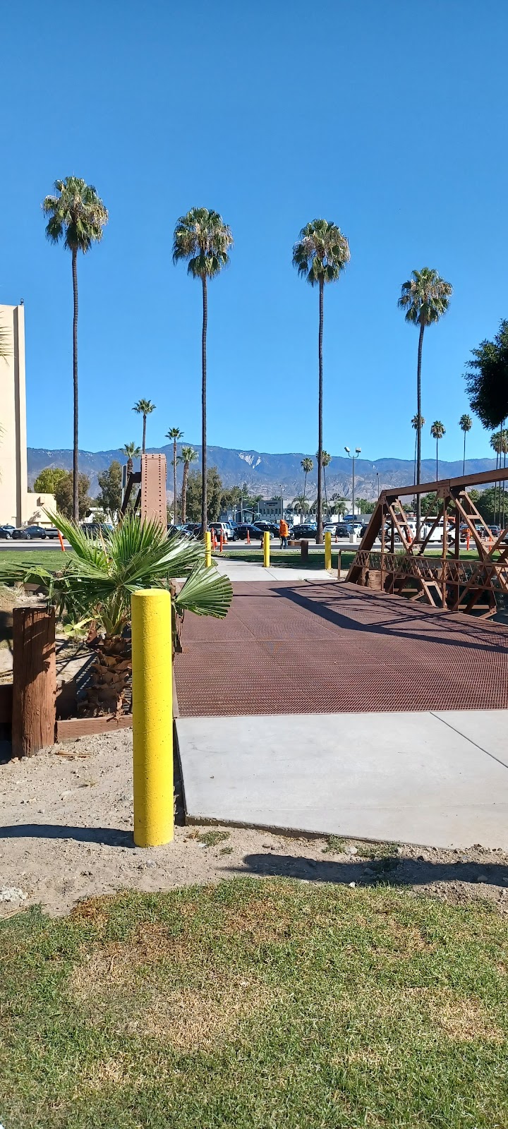 Meadowbrook Park | 250 N Sierra Way, San Bernardino, CA 92408, USA | Phone: (909) 384-5233 Meadowbrook Park | 250 N Sierra Way, San Bernardino, CA 92408, USA | Phone: (909) 384-5233