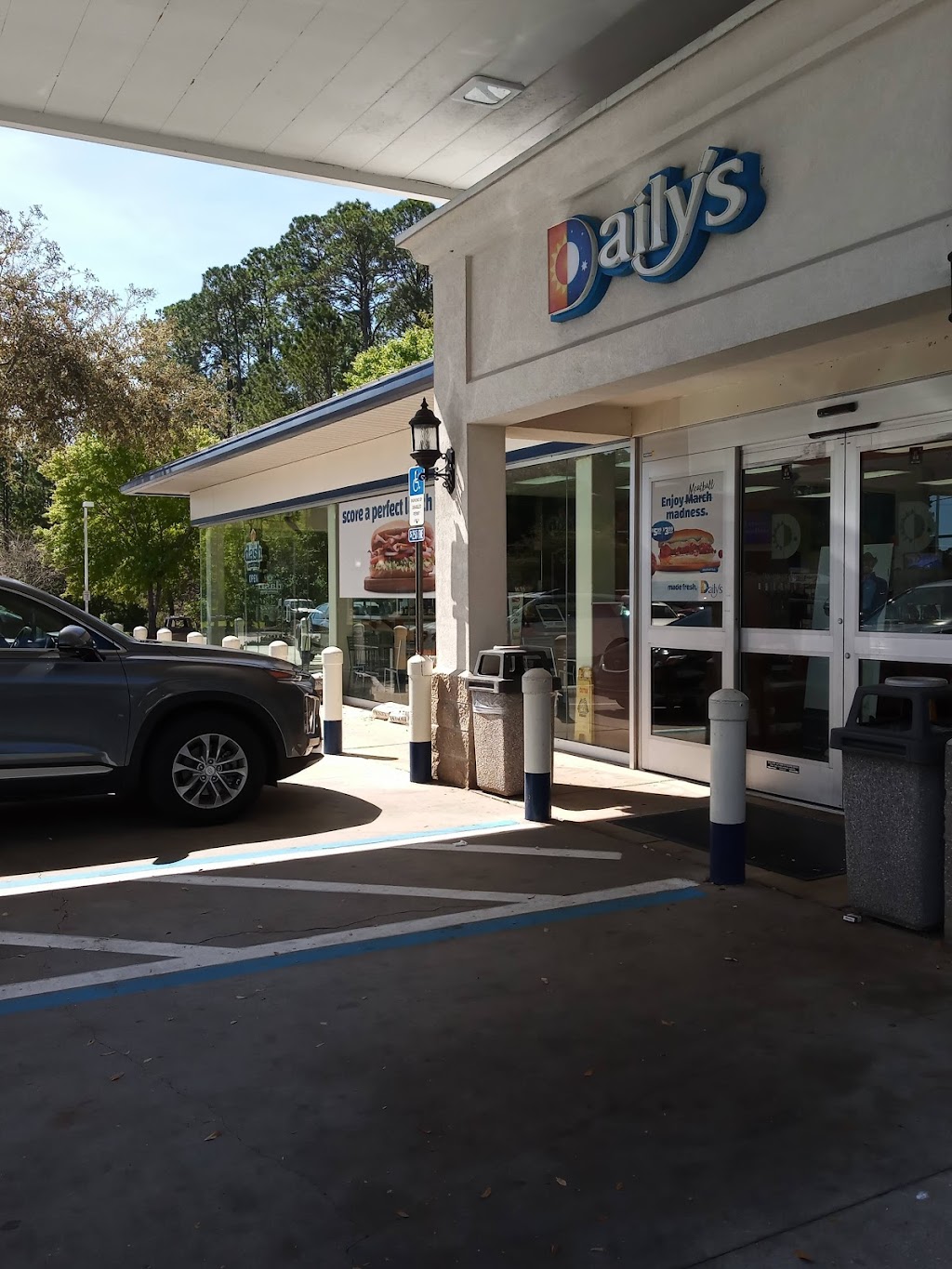Dailys and Dailys Dash | 620 Chaffee Rd S, Jacksonville, FL 32221, USA | Phone: (904) 378-0508