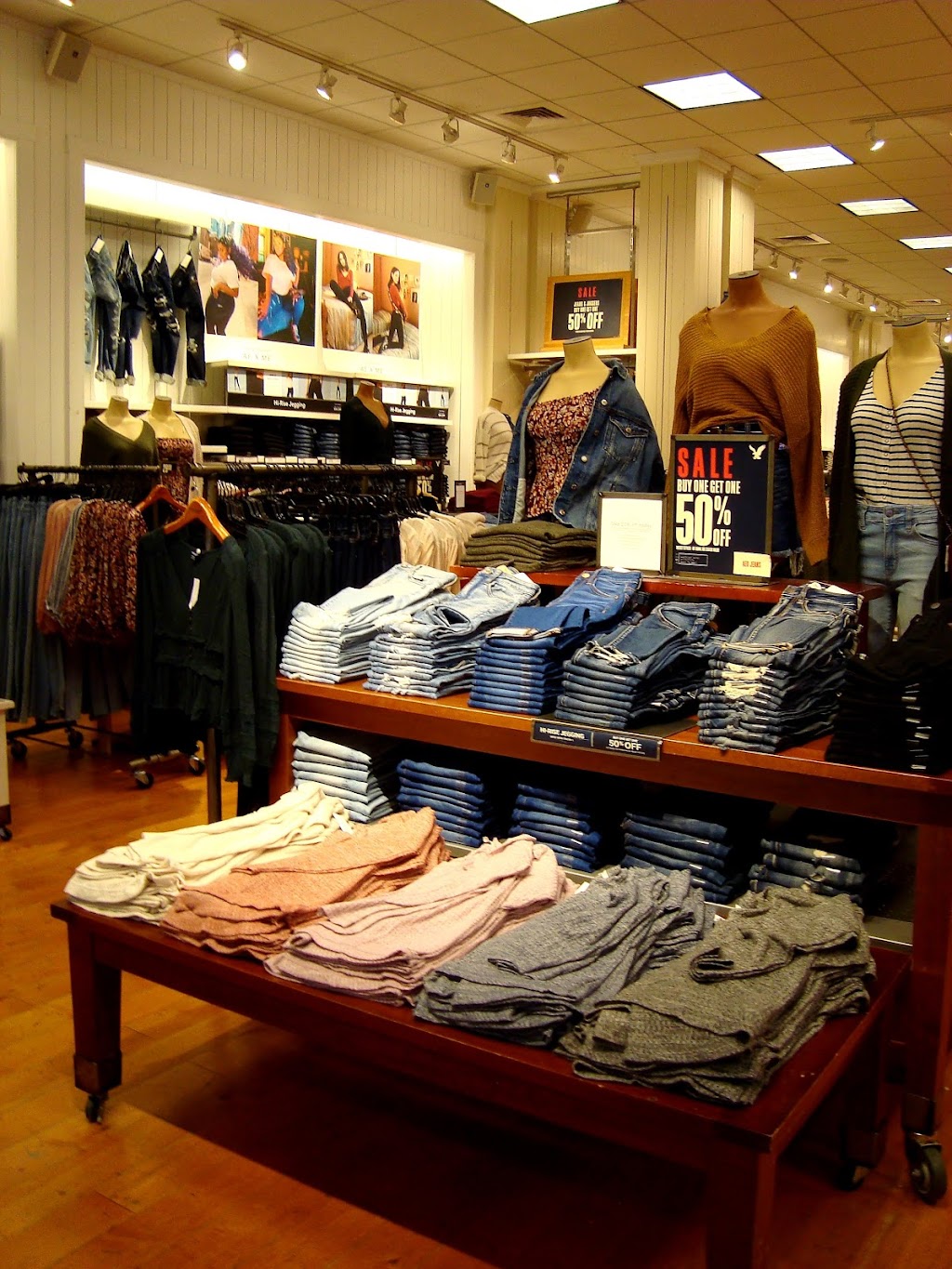 American Eagle Outlet | 454 Great Mall Dr, Milpitas, CA 95035, USA | Phone: (408) 586-9520