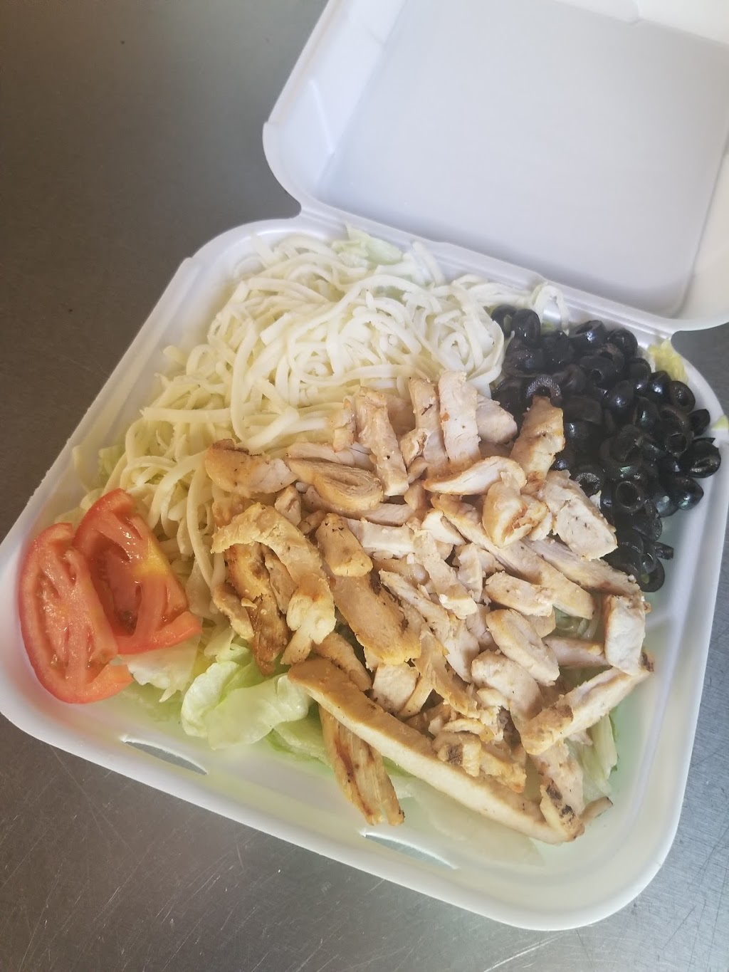 Gioninos Pizzeria | 6982 Tallmadge Rd, Rootstown, OH 44272, USA | Phone: (330) 325-1040