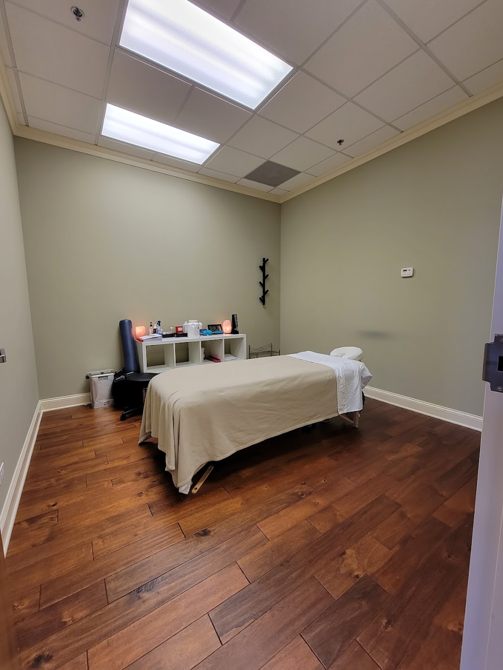 Lemont Chiropractic Center | 15337 E 127th St, Lemont, IL 60439, USA | Phone: (630) 257-9132