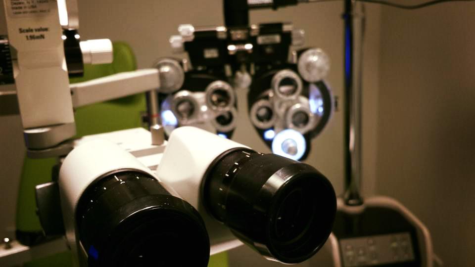 Oak Cliff Ophthalmology, PA: Jeffrey Robertson, MD | 1114 N Bishop Ave, Dallas, TX 75208, USA | Phone: (214) 416-8100