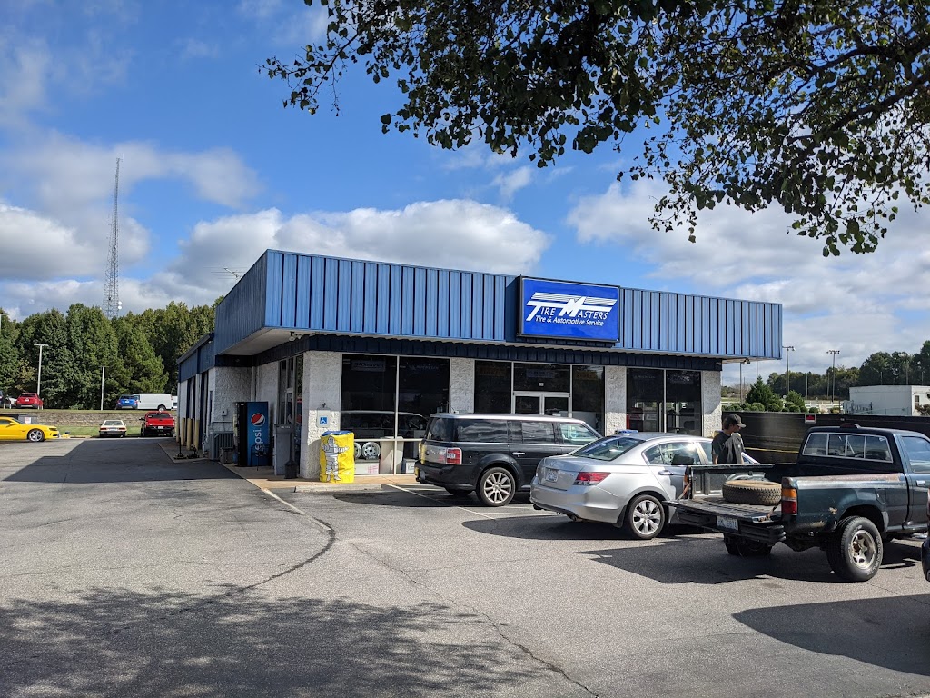 Tire Masters 190 W Plaza Dr, Mooresville, NC 28117