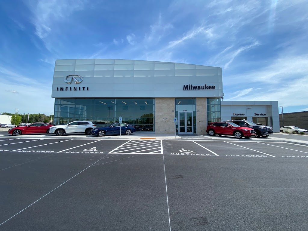 INFINITI Milwaukee | 10595 W Arthur Ave, West Allis, WI 53227, USA | Phone: (262) 814-1100