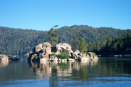 Big Bear Kayaks in Boulder Bay | 39166 Big Bear Blvd #1883, Big Bear Lake, CA 92315, USA | Phone: (909) 878-3155