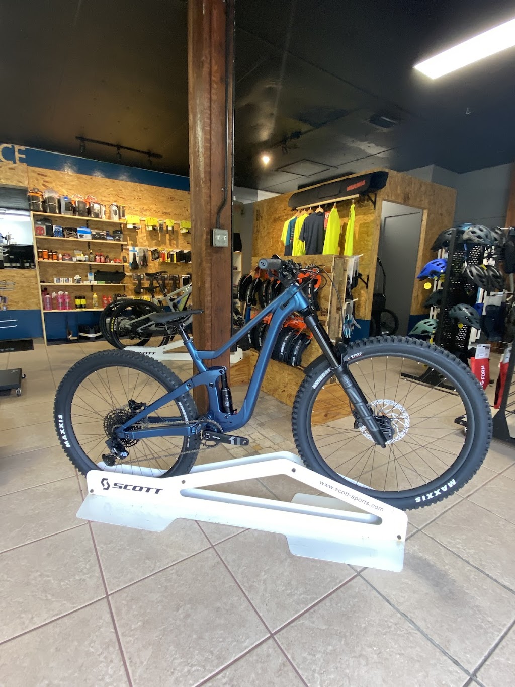 Santos Bike Shop | 3085 SE 80th St, Ocala, FL 34480, USA | Phone: (352) 355-3002