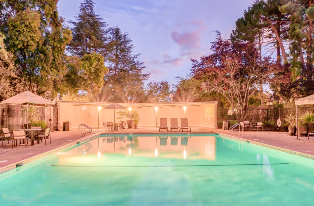 Greenpointe Apartment Homes | 1599 Warburton Ave, Santa Clara, CA 95050, USA | Phone: (408) 215-1827