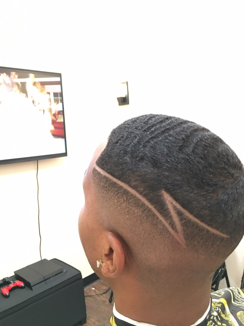 laced Up Barber Suite | 12021 Dallas Pkwy ste 600 room 117, Frisco, TX 75033, USA | Phone: (214) 608-4461