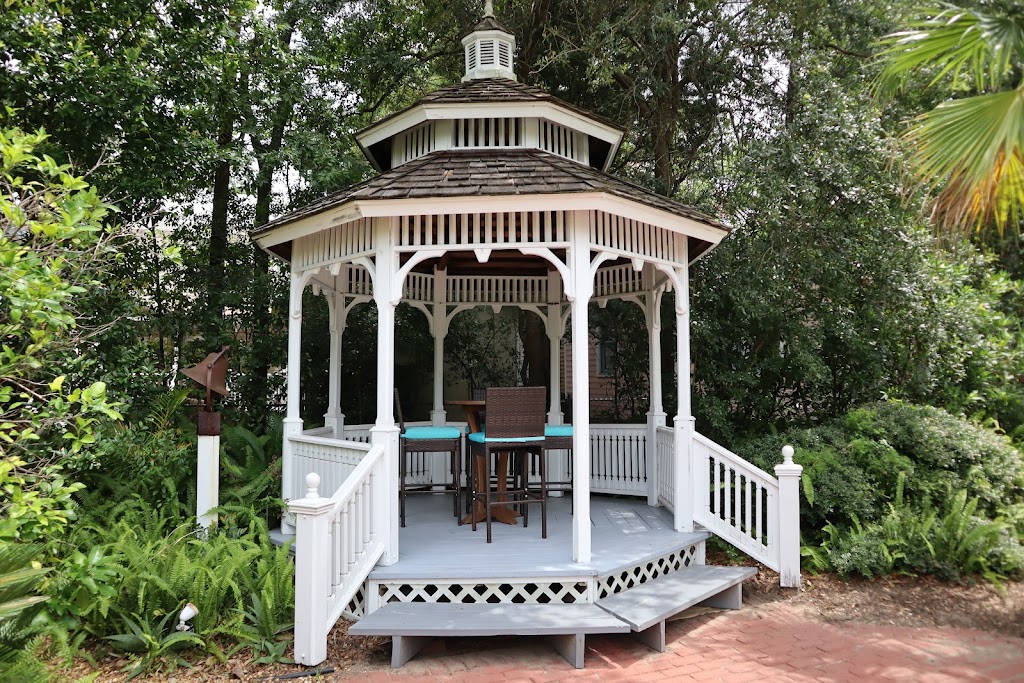 Hoyt House Bed & Breakfast | 804 Atlantic Ave, Fernandina Beach, FL 32034, USA | Phone: (904) 277-4300