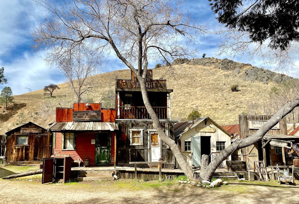 Silver City Ghost Town | 3829 Lake Isabella Blvd, Bodfish, CA 93205, USA | Phone: (760) 379-5146