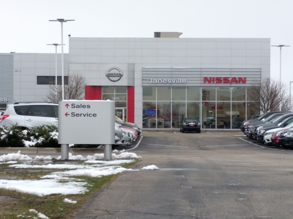 Janesville Nissan | 2627 Morse St, Janesville, WI 53545, USA | Phone: (608) 314-0808