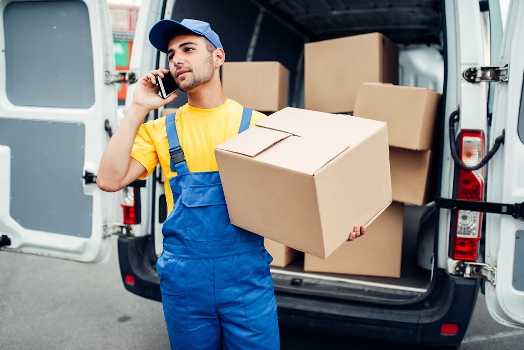 Best Movers Bradenton FL | 1121 Tamiami Trail, Bradenton, FL 34205, USA | Phone: (941) 229-7174