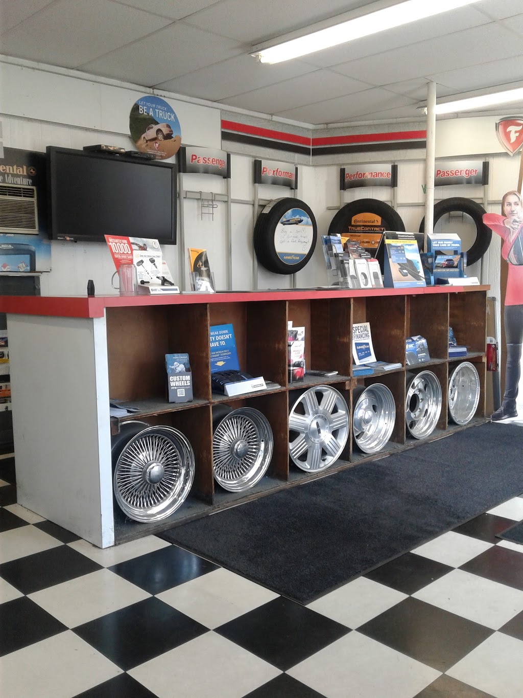 Manteca Tires | 201 W Edison St, Manteca, CA 95336 | Phone: (209) 239-3558