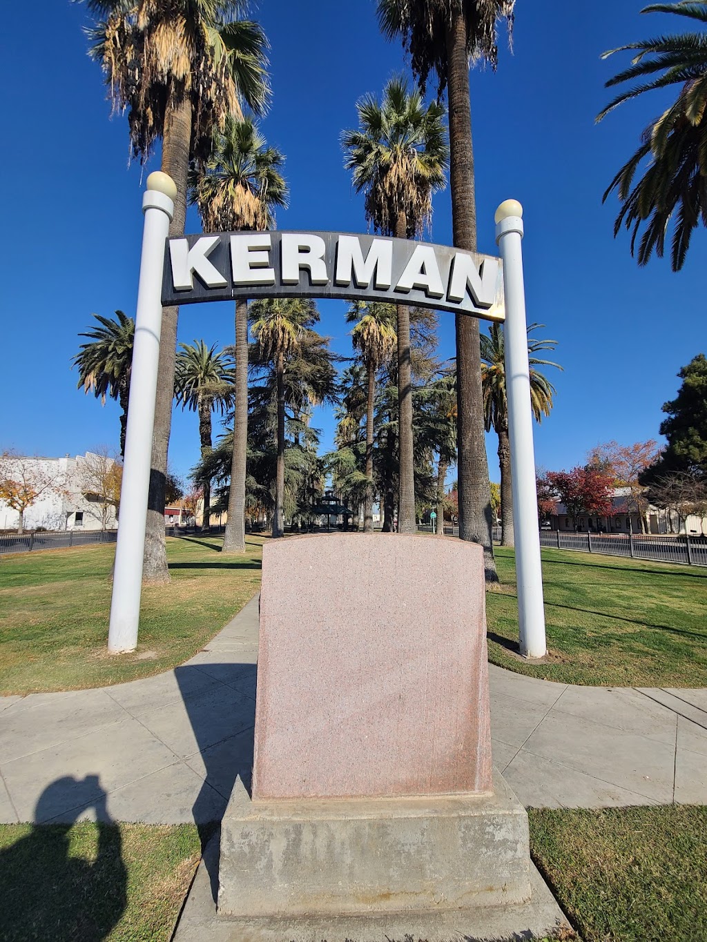 Plaza Veterans Park | &, W A St, Kerman, CA 93630, USA | Phone: (559) 846-9328