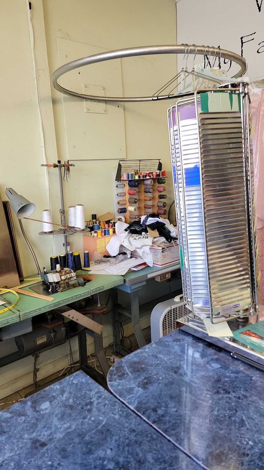 My Favorite Cleaners | 13197 Brookhurst St, Garden Grove, CA 92843, USA | Phone: (714) 537-3400