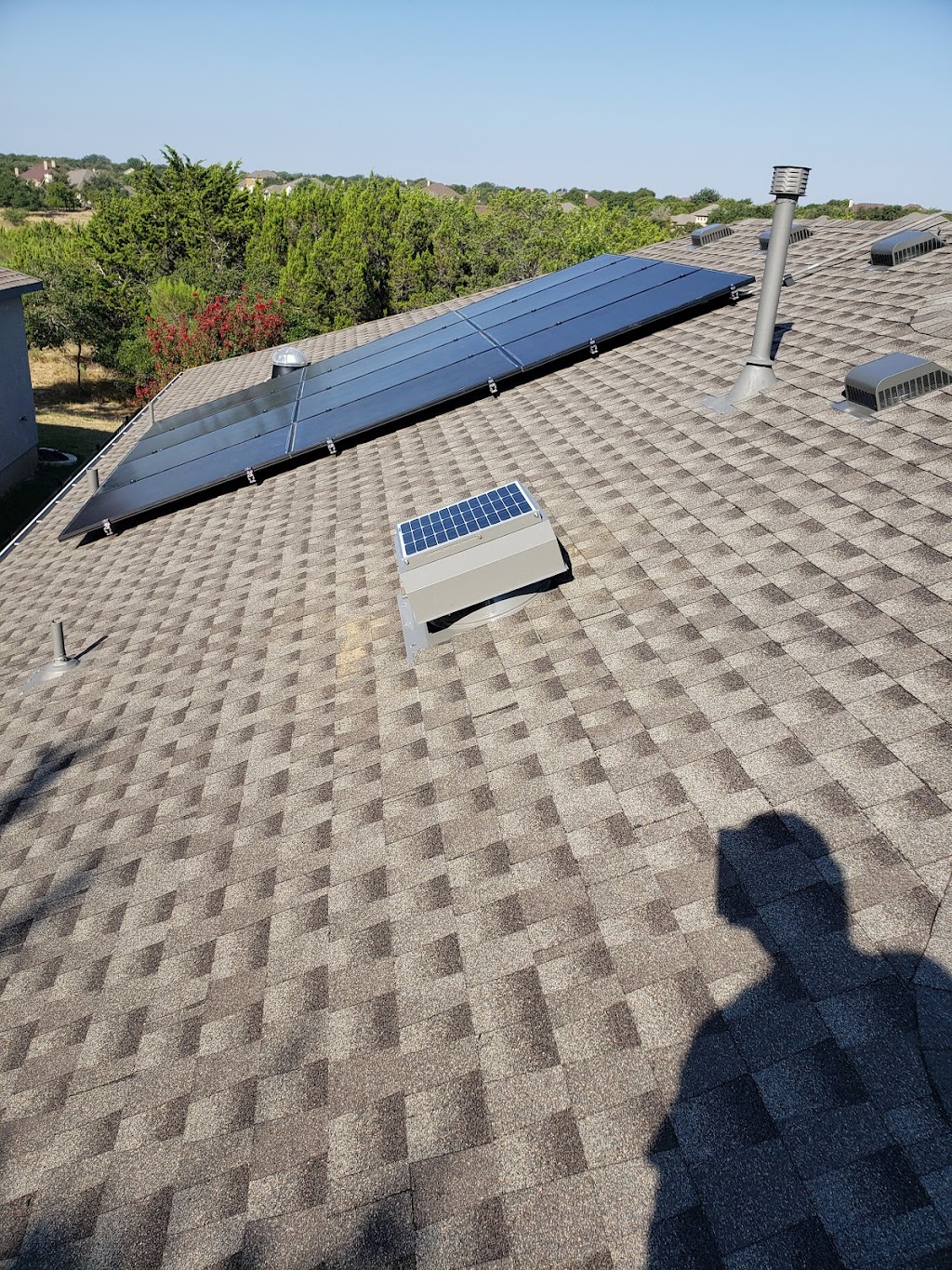 San Gabriel Roofing LLC | 206 Neches Trail, Georgetown, TX 78633, USA | Phone: (512) 273-7663