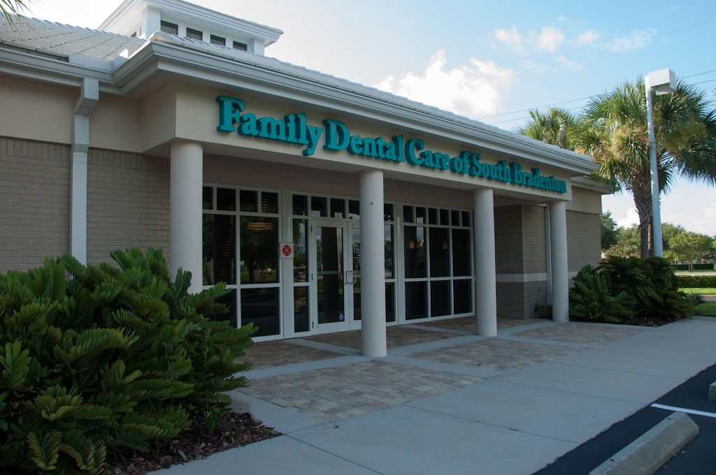 Family Dental Care of South Bradenton | 3565 53rd Ave W, Bradenton, FL 34210, USA | Phone: (941) 758-8900
