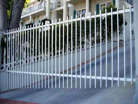 The Colony Automatic Gate Repair & Service | 4211 Paige Rd, The Colony, TX 75056 | Phone: (469) 561-0020