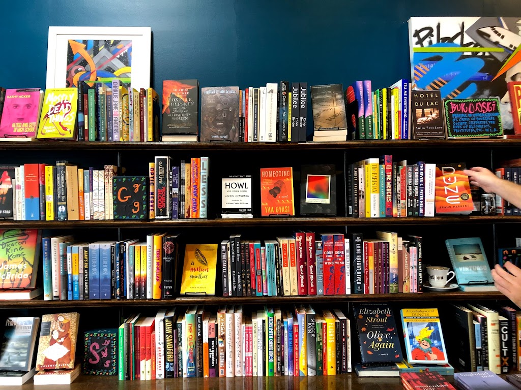 Poets Oak Cliff Bookshop | 506 N Bishop Ave, Dallas, TX 75208, USA | Phone: (469) 350-3047