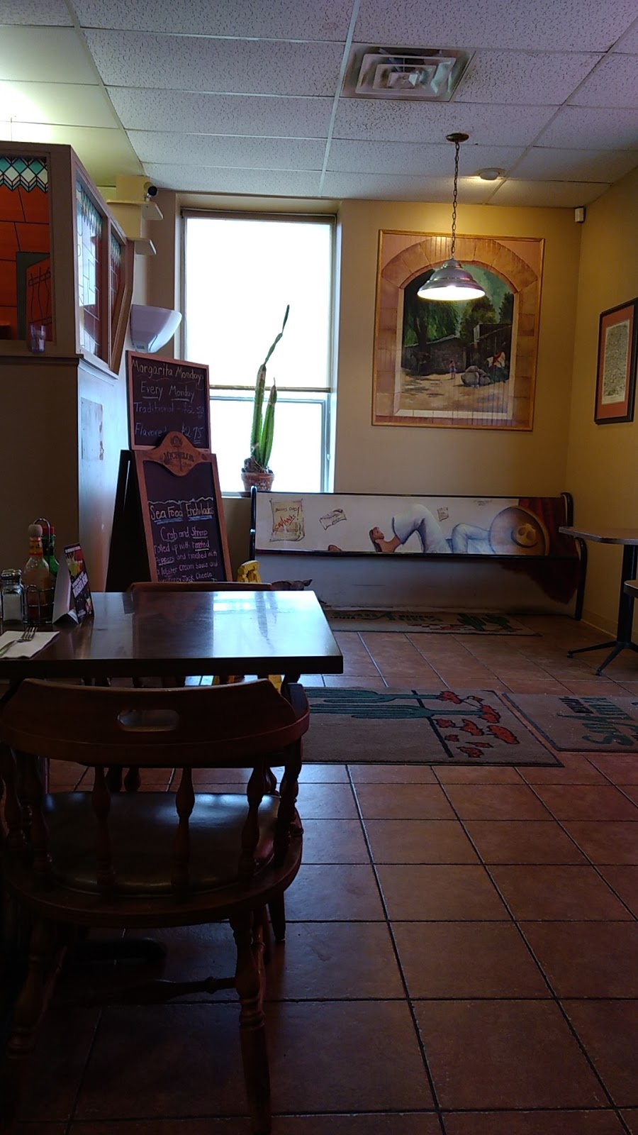 San Anna Pizza & Mexican | 1945 E Military Ave, Fremont, NE 68025, USA | Phone: (402) 721-6146