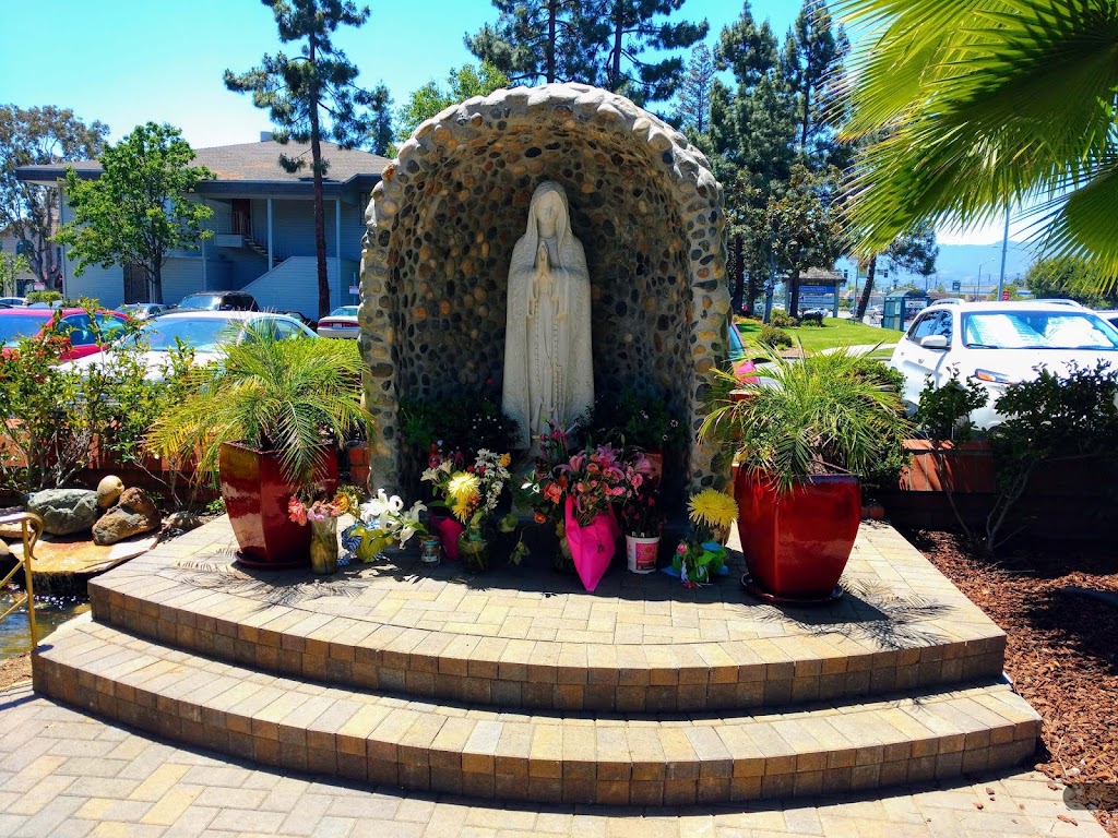 Saint Joseph of Cupertino Parish | 10110 N De Anza Blvd, Cupertino, CA 95014, USA | Phone: (408) 252-7653