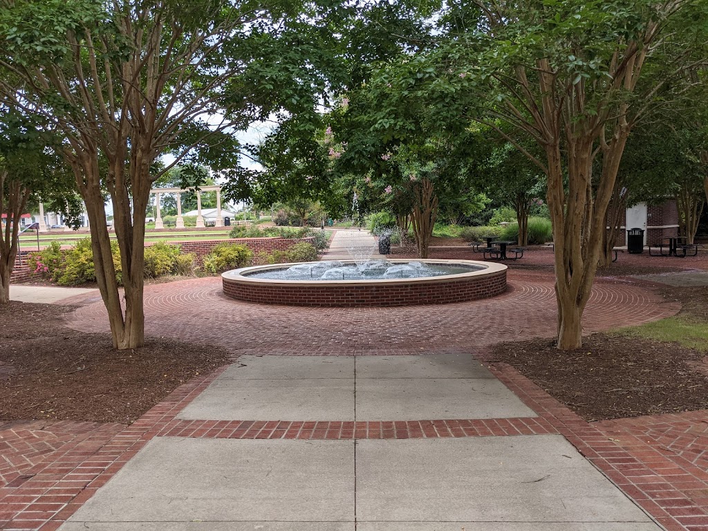 Greenville Street Park | 51 Greenville St S, Newnan, GA 30263, USA | Phone: (770) 254-2354