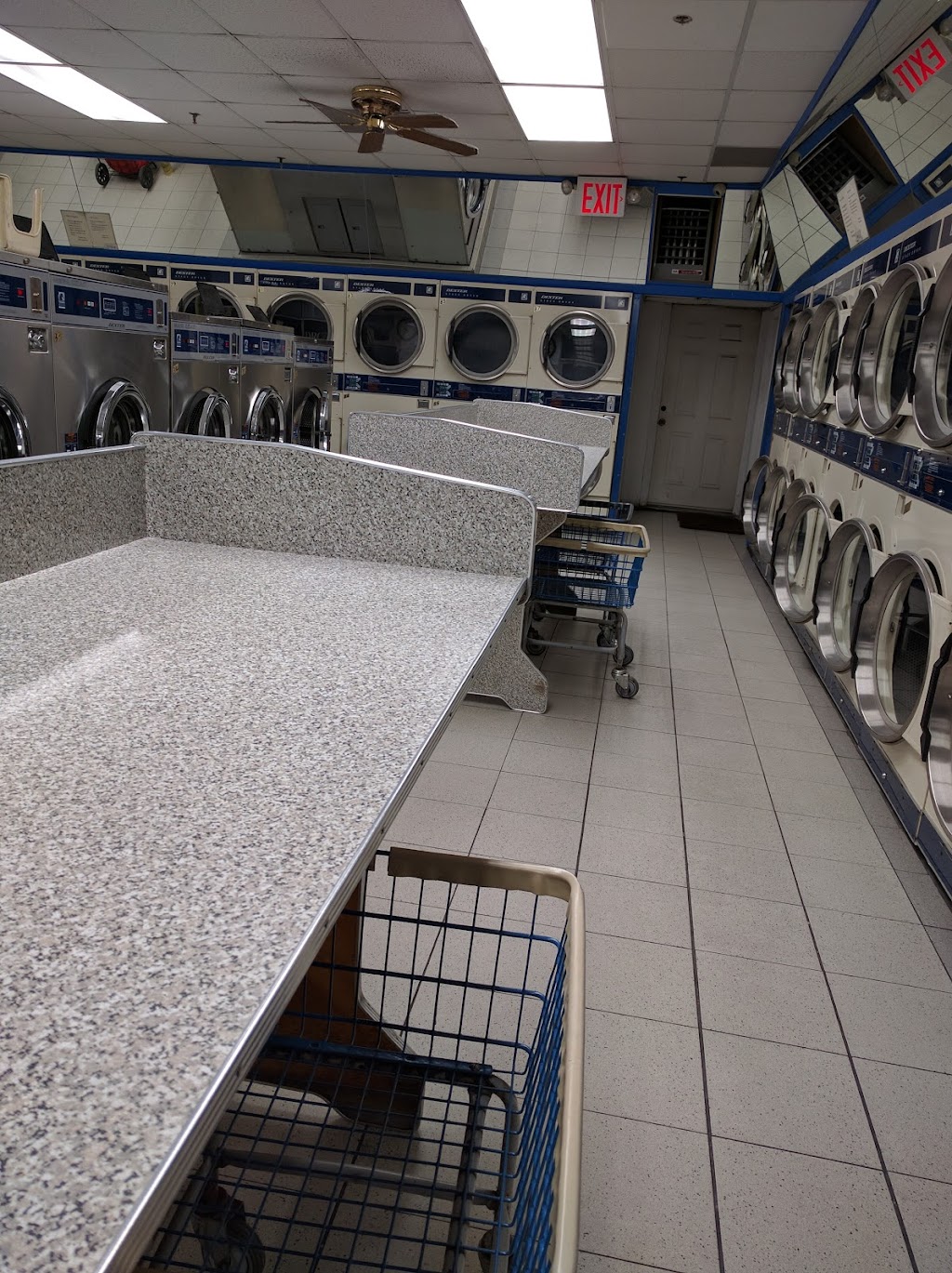 Star Laundromat | 46-21 Kissena Blvd, Queens, NY 11355, USA | Phone: (917) 855-2302