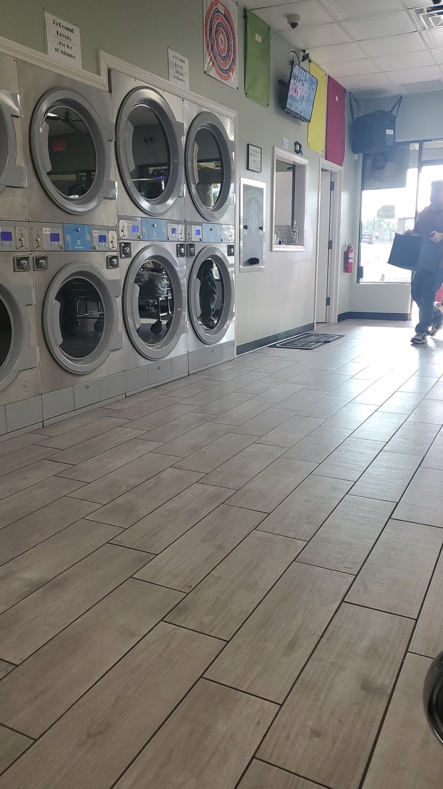 Wash & Dry Laundromat | 1712 W Ajo Way, Tucson, AZ 85713, USA | Phone: (520) 260-3698