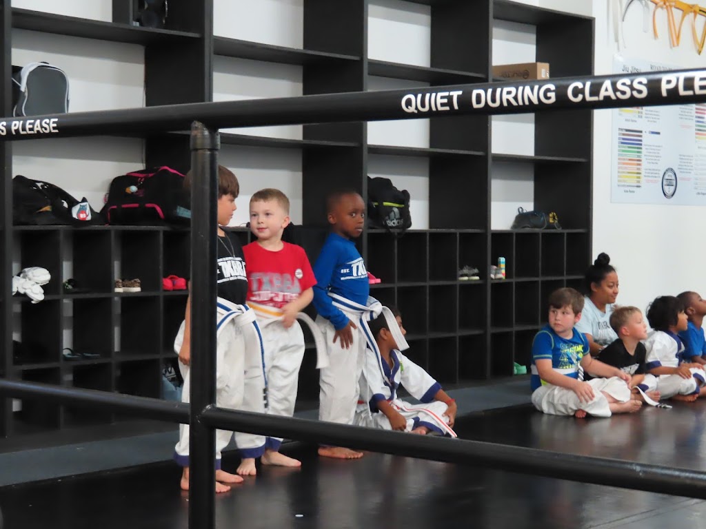 TX Black Belt Academy | 1618 W Randol Mill Rd, Arlington, TX 76012, USA | Phone: (817) 861-2806