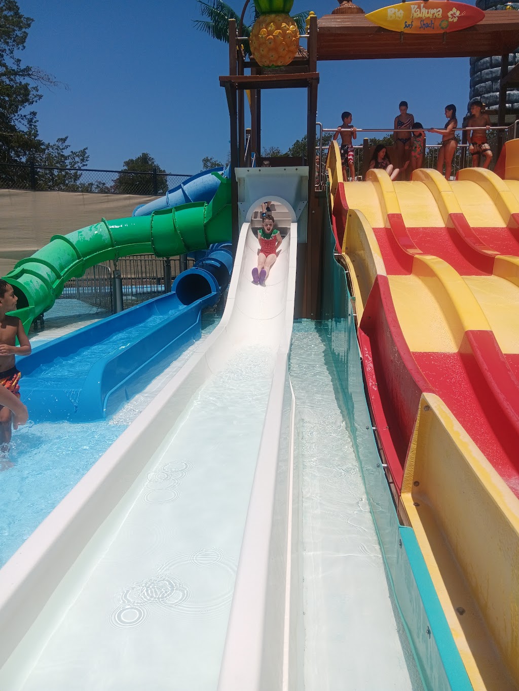 Whatz-Up Water Park | 700 E Cedar Creek Pkwy, Seven Points, TX 75143, USA | Phone: (903) 432-9955