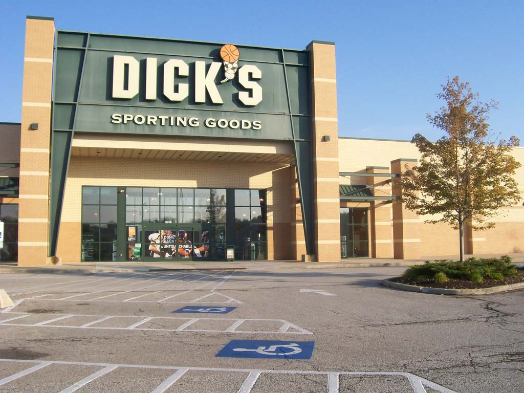 DICKS Sporting Goods | 17071 Southpark Center, Strongsville, OH 44136, USA | Phone: (440) 268-9153