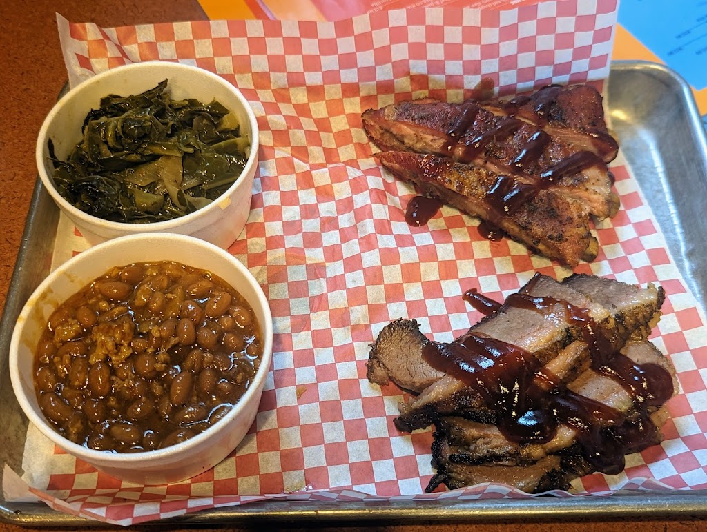 Trapp Haus BBQ | 511 E Roosevelt St, Phoenix, AZ 85004, USA | Phone: (602) 466-5462