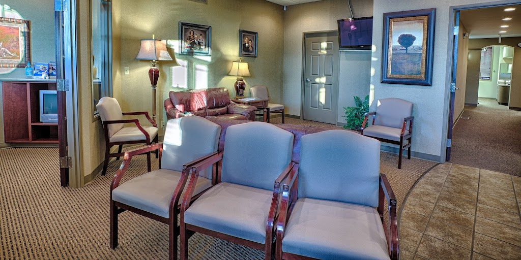 William B. Stofer, DDS | 3505 IN-15 UNIT A, Warsaw, IN 46582, USA | Phone: (574) 269-1199