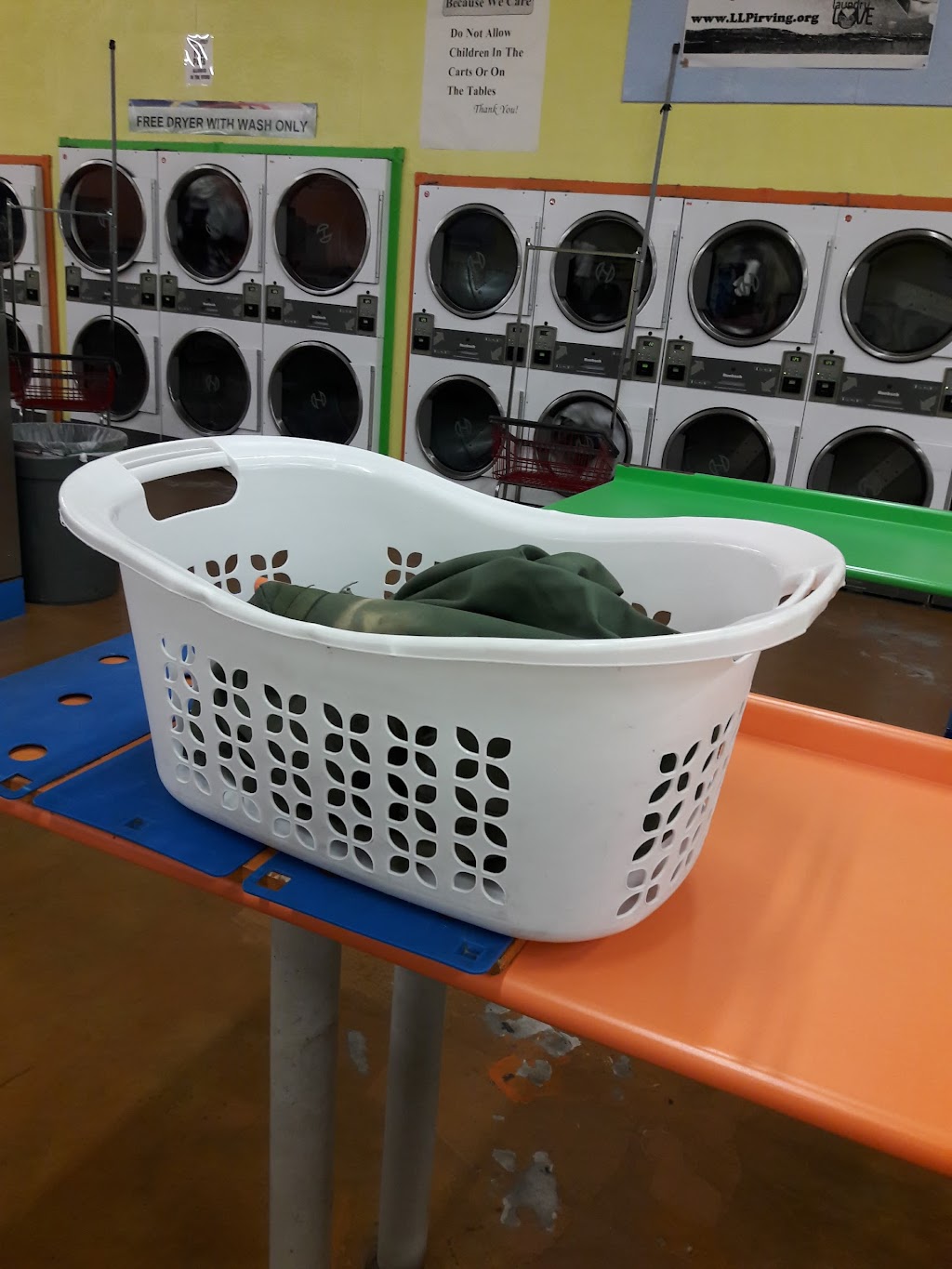 Amigo Laundry | 3349 Country Club Dr W, Irving, TX 75038 | Phone: (972) 255-3201