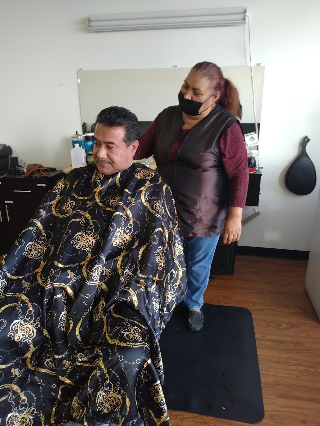Guilles Barber Shop | 3686 Riverside Dr, Chino, CA 91710, USA | Phone: (909) 591-1199