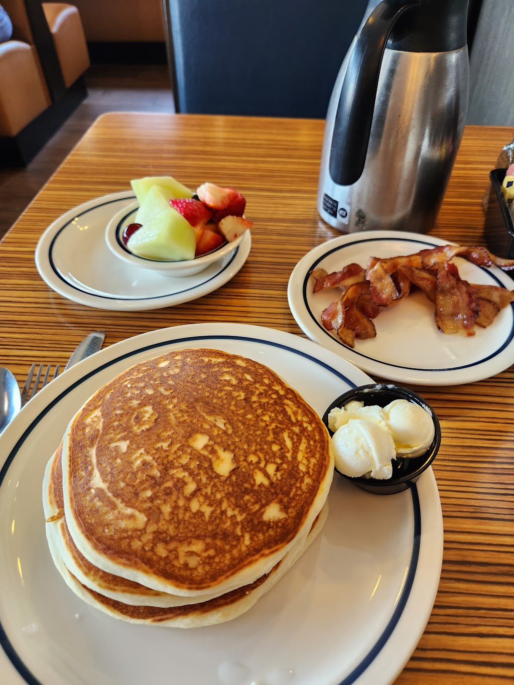 IHOP | 1586 Northern Blvd, Manhasset, NY 11030, USA | Phone: (516) 365-2732