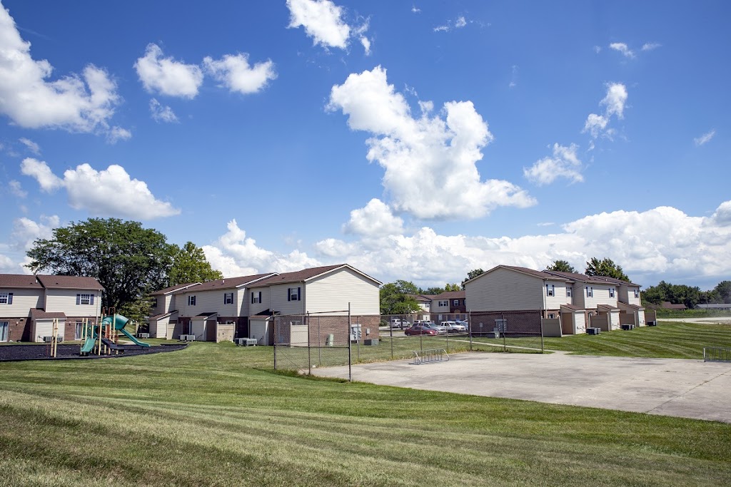 Williamsburg Square Apartments | 1400 W Market St, Celina, OH 45822, USA | Phone: (419) 586-2850