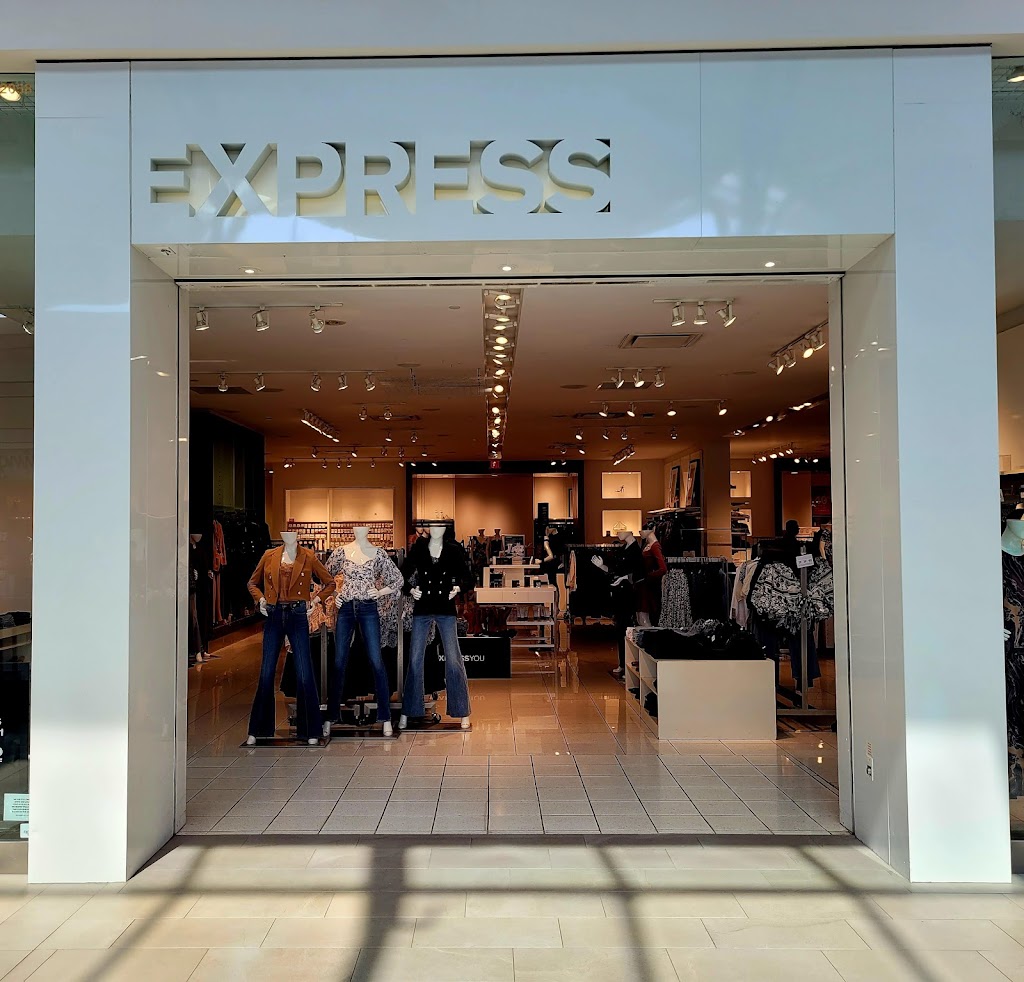 Express | 24201 Valencia Blvd, Valencia, CA 91355, USA | Phone: (661) 254-4768