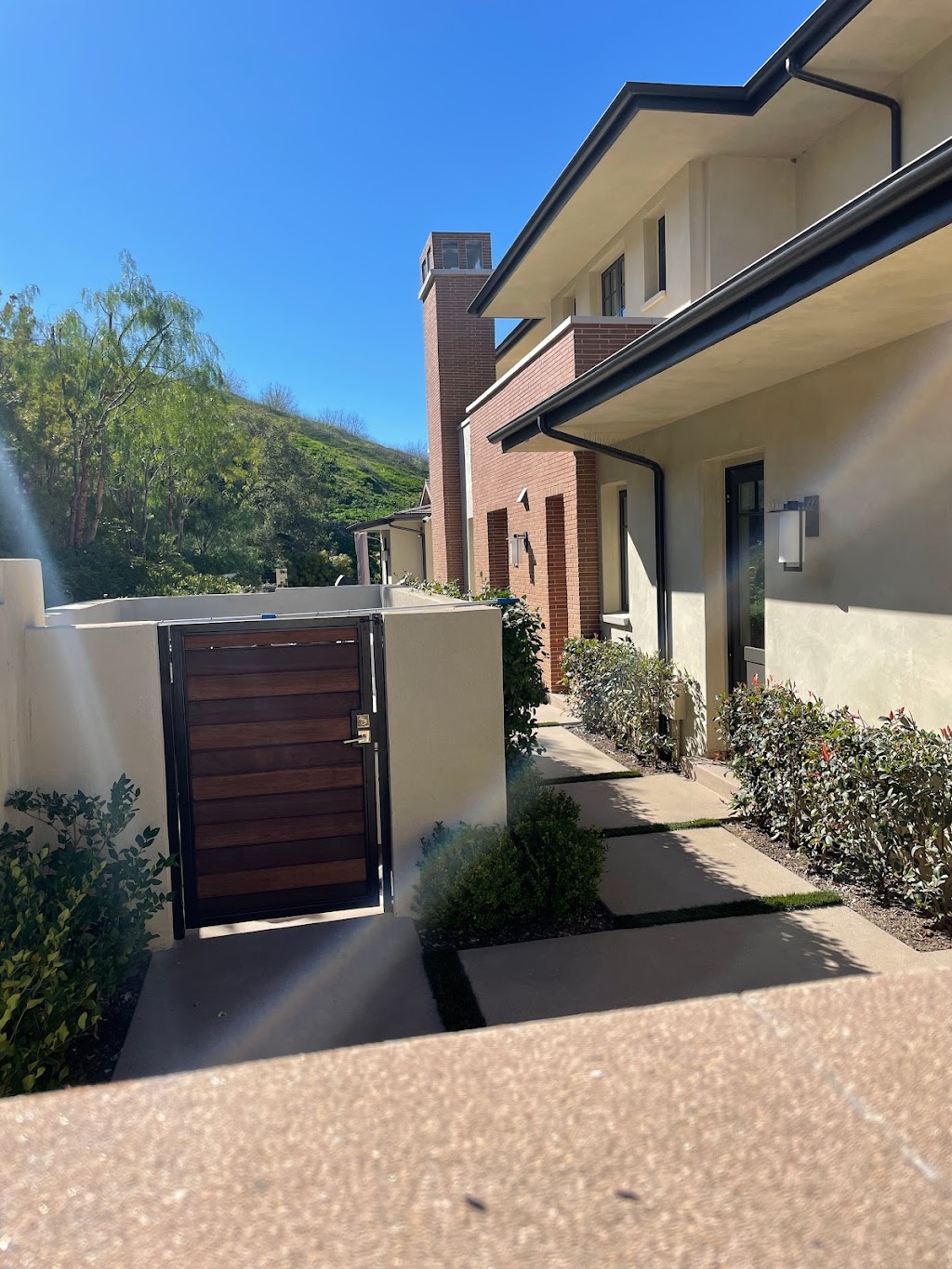 Keller Williams Realty, The Silva Group | 1945 W 9th St, Upland, CA 91786, USA | Phone: (909) 224-5391